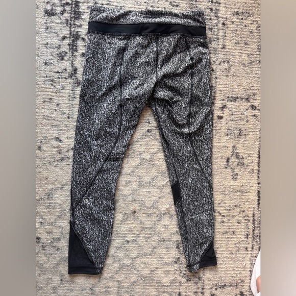 EUC Lululemon Size 8 Inspire TightII Power Luxtreme Leggings 26” Suited Jacquard - Picture 5 of 9